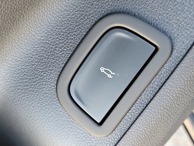 2026 Chevrolet Traverse Z71 - Photo 45