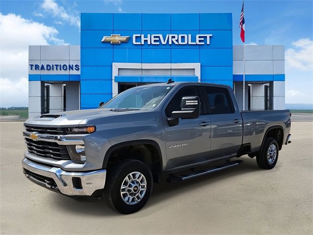 2024 Chevrolet Silverado 2500HD LT photo 4