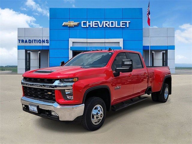 2022 Chevrolet Silverado 3500HD LT photo 4