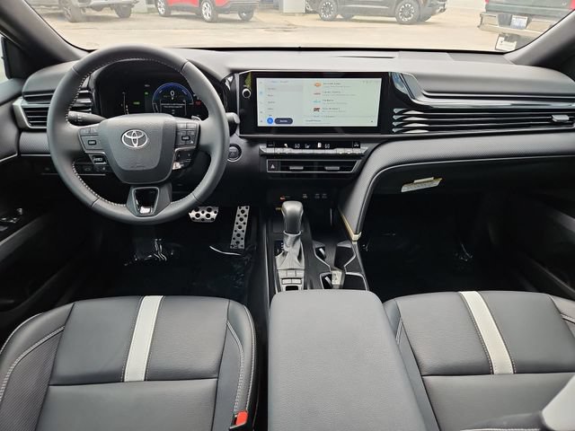 2025 Toyota Camry SE - Photo 21