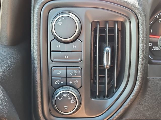 2024 Chevrolet Silverado 2500HD Custom - Photo 18