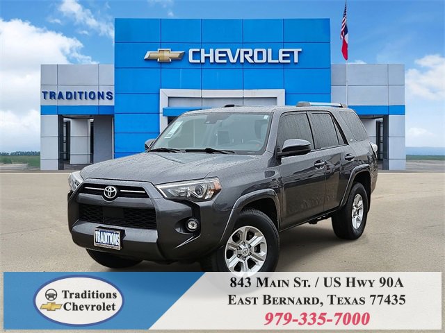 2023 Toyota 4Runner SR5's photo