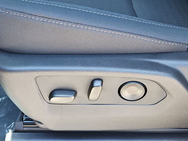 2026 Chevrolet Silverado 2500 HD Custom - Photo 35