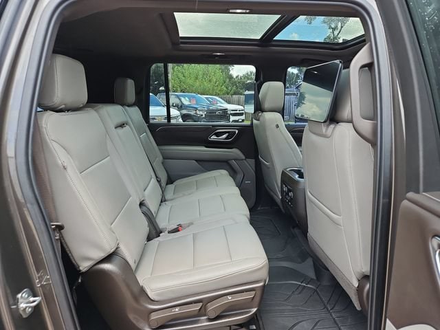 2021 Chevrolet Suburban Z71 - Photo 29