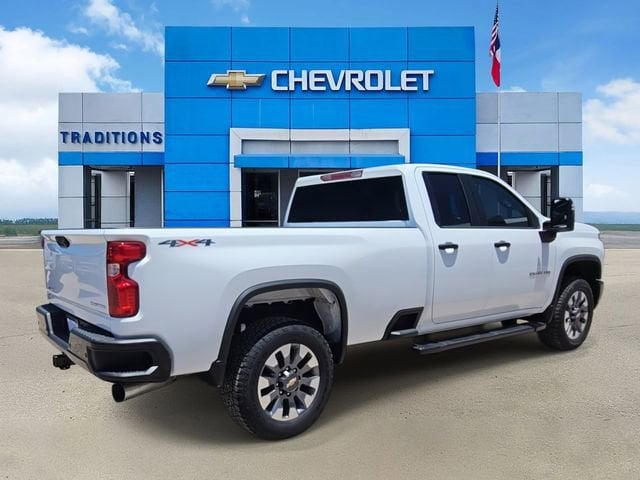 2026 Chevrolet Silverado 2500 HD Custom - Photo 9