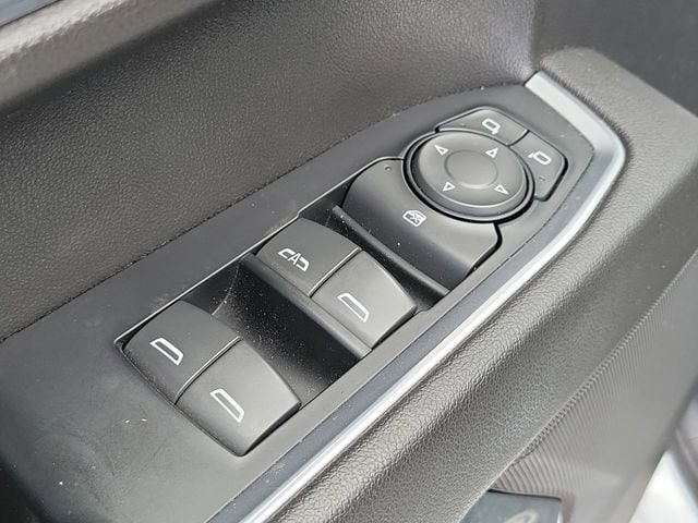 2023 Chevrolet Silverado 1500 LT - Photo 24
