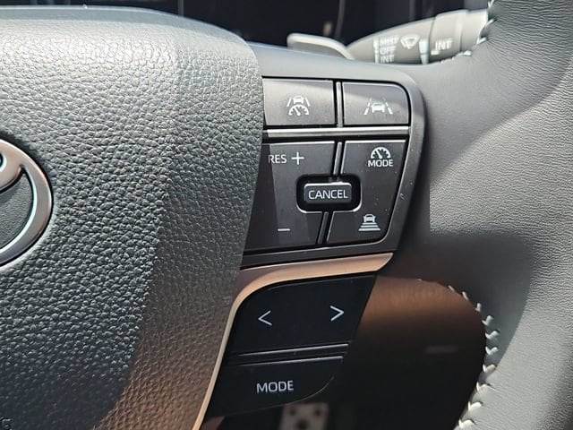 2025 Toyota Camry SE - Photo 46