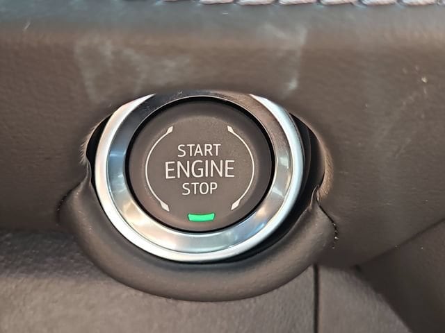2026 Chevrolet Suburban Z71 - Photo 18