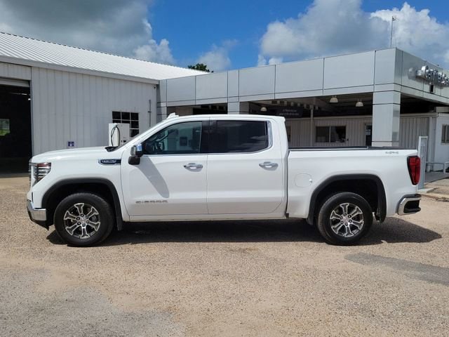 2025 GMC Sierra 1500 SLT - Photo 42