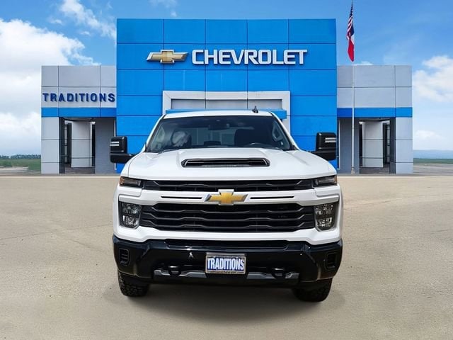 2024 Chevrolet Silverado 2500HD Custom - Photo 4