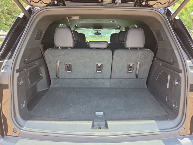 2026 Chevrolet Traverse LT - Photo 25