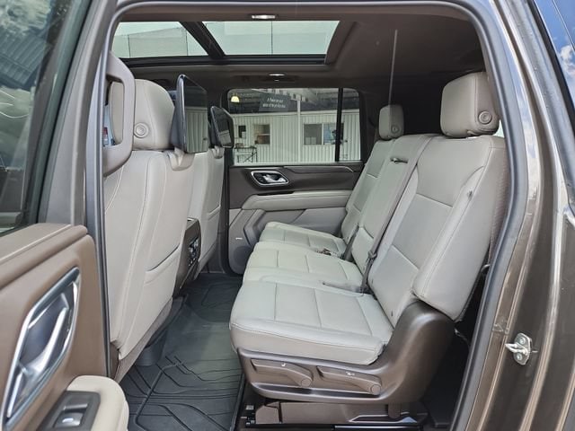 2021 Chevrolet Suburban Z71 - Photo 27