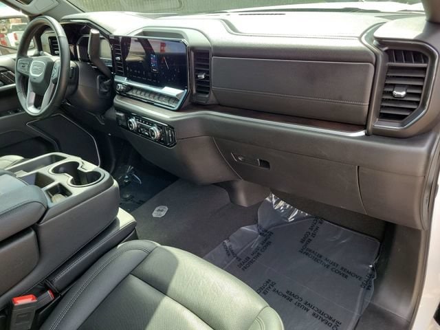 2025 GMC Sierra 1500 SLT - Photo 29