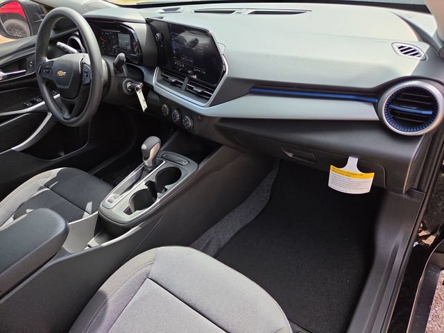 2026 Chevrolet Trax LS - Photo 28