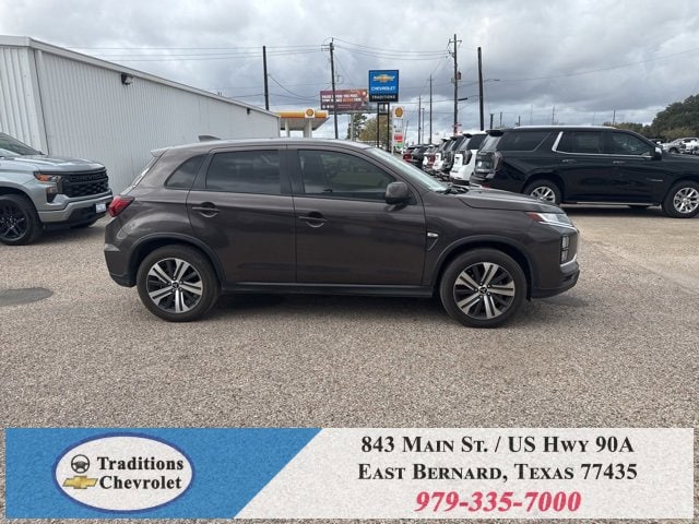 2021 Mitsubishi Outlander Sport ES photo 4