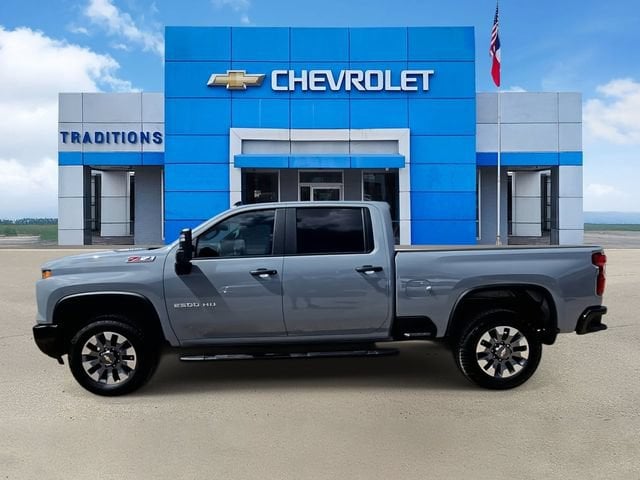 2025 Chevrolet Silverado 2500HD Custom - Photo 6