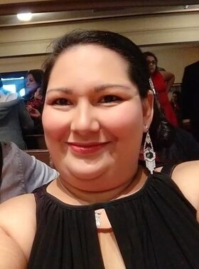 Staff member Miriam Cohee from ID_b496882c449e