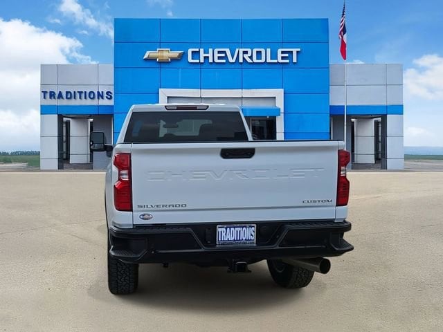 2026 Chevrolet Silverado 2500 HD Custom - Photo 8