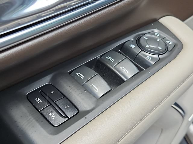 2021 Chevrolet Suburban Z71 - Photo 25