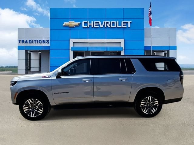 2026 Chevrolet Suburban Z71 - Photo 6
