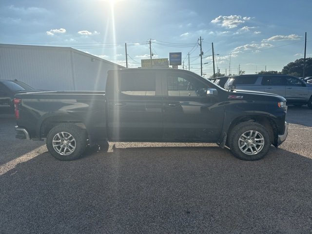 2019 Chevrolet Silverado 1500 LT photo 4