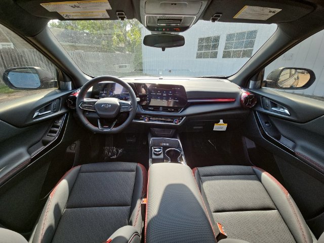 2027 Chevrolet Equinox RS - Photo 11