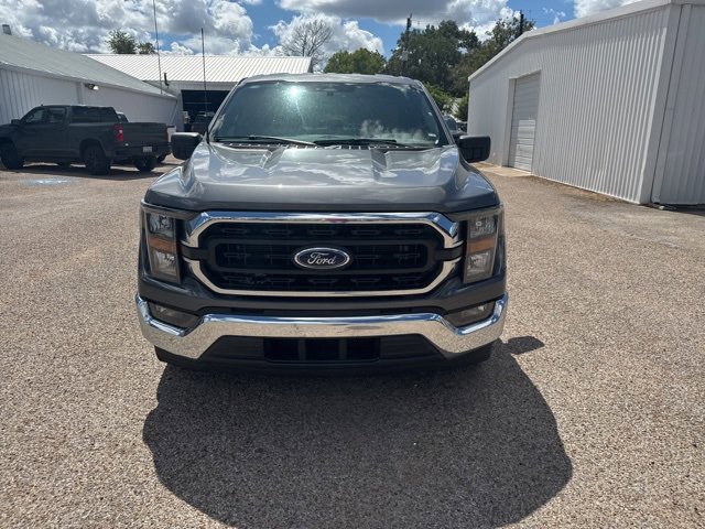 2023 Ford F-150 XLT photo 2