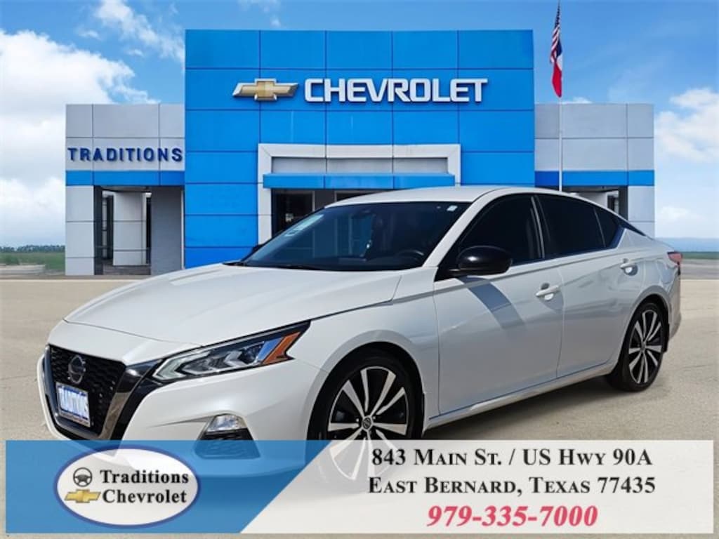 Used 2022 Nissan Altima SR FWD Sedan