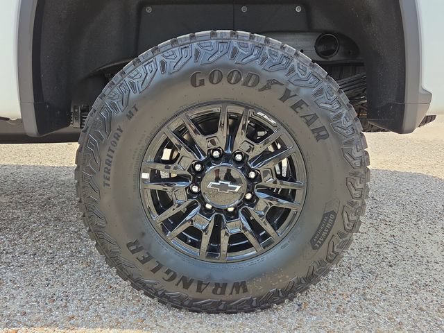 2026 Chevrolet Silverado 2500 HD ZR2 - Photo 34