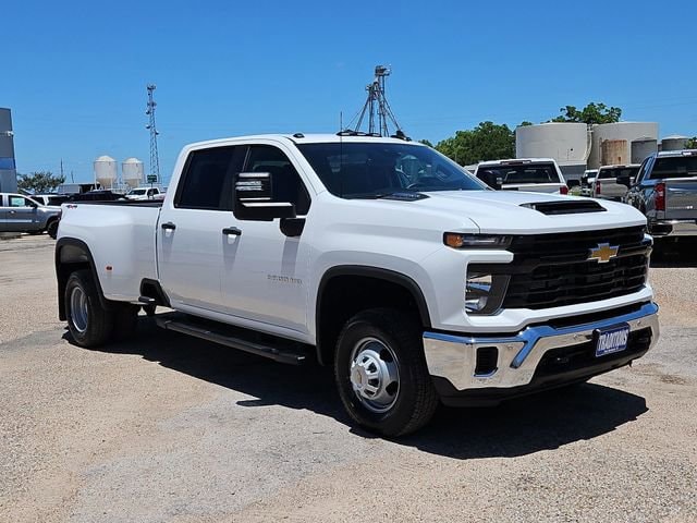 2026 Chevrolet Silverado 3500 HD Work Truck - Photo 37