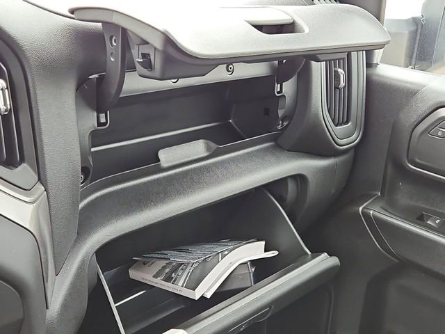 2026 Chevrolet Silverado 2500 HD Custom - Photo 51