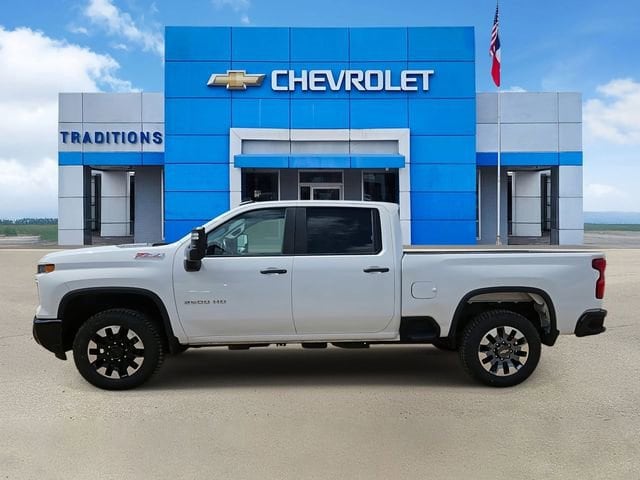 2024 Chevrolet Silverado 2500HD Custom - Photo 6