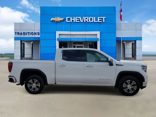 2025 GMC Sierra 1500 SLT - Photo 10