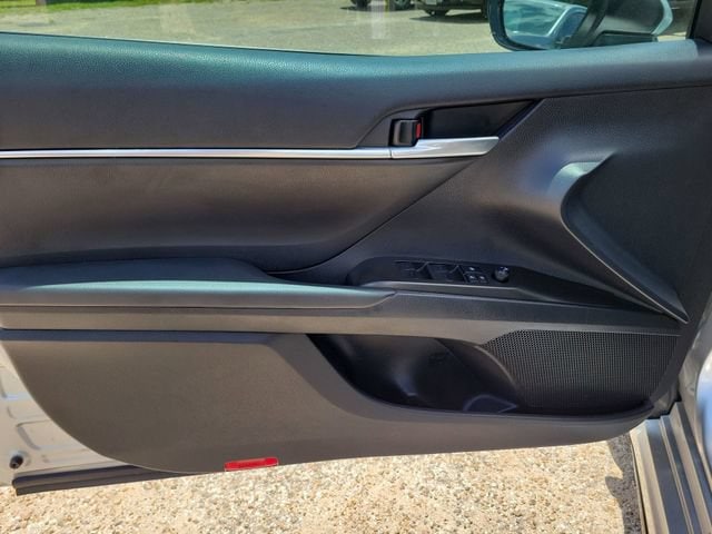 2024 Toyota Camry SE - Photo 21
