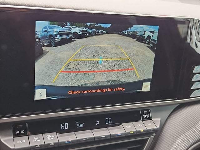 2025 Toyota Camry SE - Photo 16