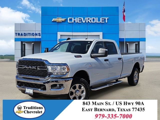 2024 RAM 3500 Big Horn 4X4 Crew Cab LWB's photo