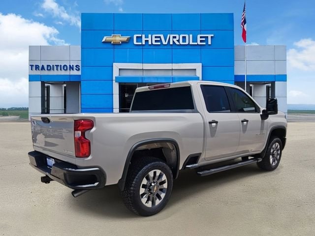2026 Chevrolet Silverado 2500 HD Custom - Photo 9