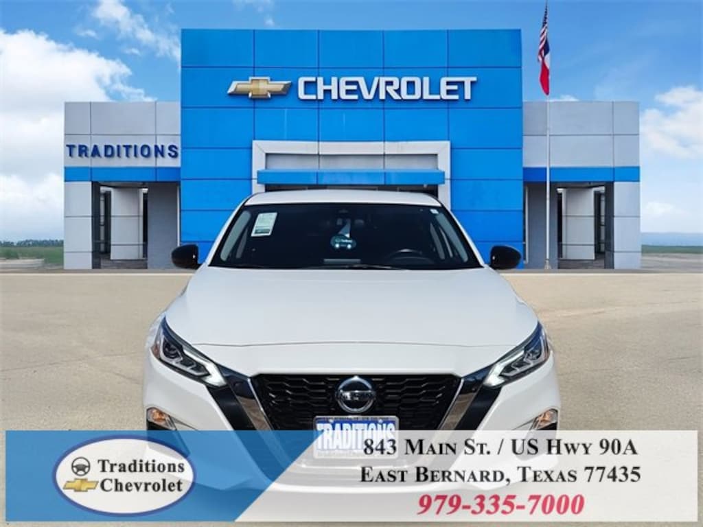 Used 2022 Nissan Altima SR FWD Sedan