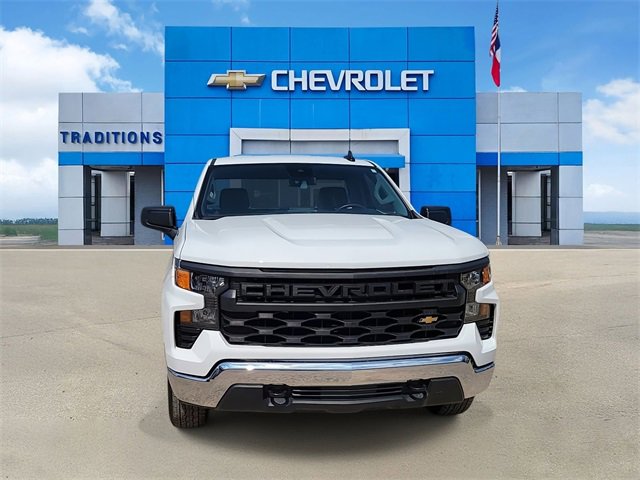 2024 Chevrolet Silverado 1500 photo 2