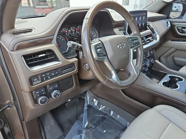 2021 Chevrolet Suburban Z71 - Photo 11