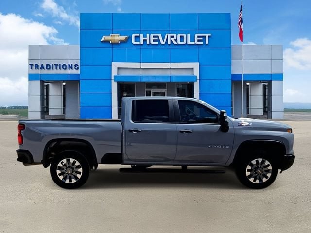 2025 Chevrolet Silverado 2500HD Custom - Photo 10