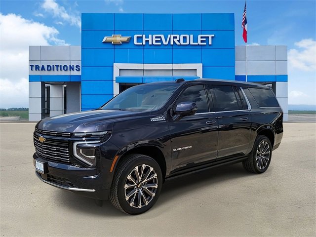 2026 Chevrolet Suburban High Country photo 3