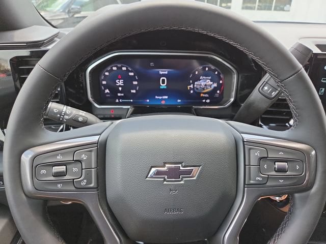 2026 Chevrolet Silverado 2500 HD ZR2 - Photo 12