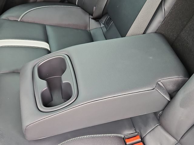 2025 Toyota Camry SE - Photo 44