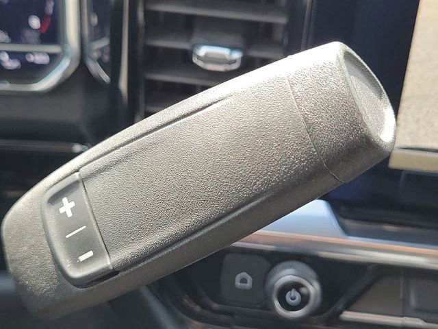 2025 Chevrolet Silverado 1500 LT - Photo 17