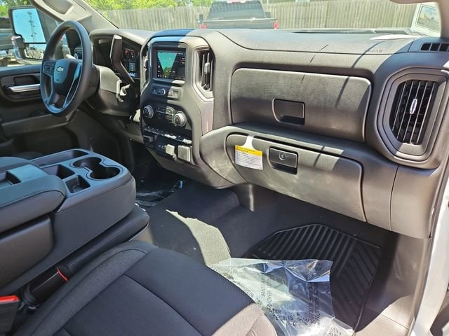 2026 Chevrolet Silverado 2500 HD Custom - Photo 29