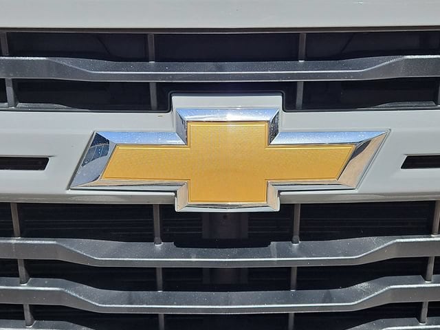 2025 Chevrolet Silverado 2500HD Custom - Photo 31