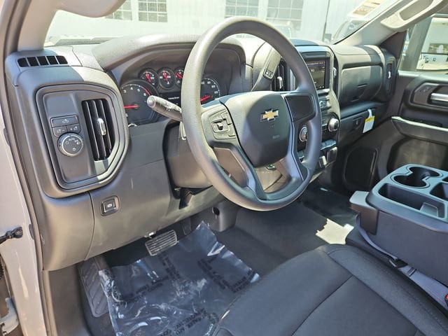2026 Chevrolet Silverado 2500 HD Custom - Photo 11
