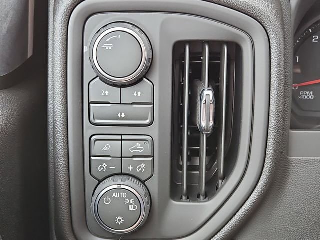 2026 Chevrolet Silverado 2500 HD Custom - Photo 19