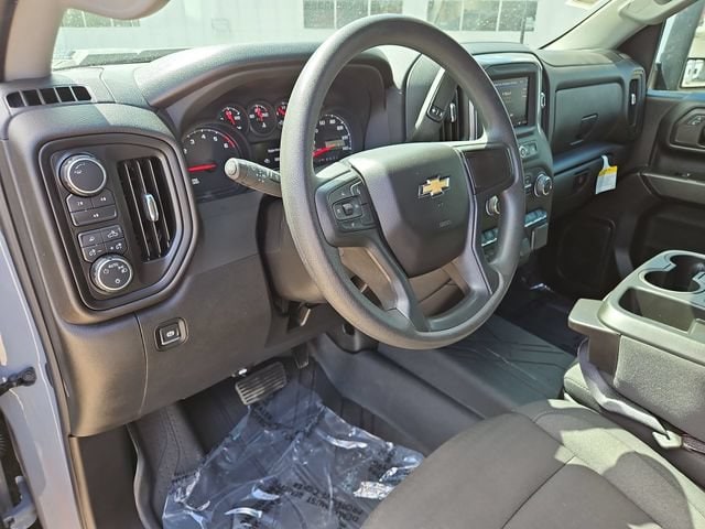 2025 Chevrolet Silverado 2500HD Custom - Photo 11